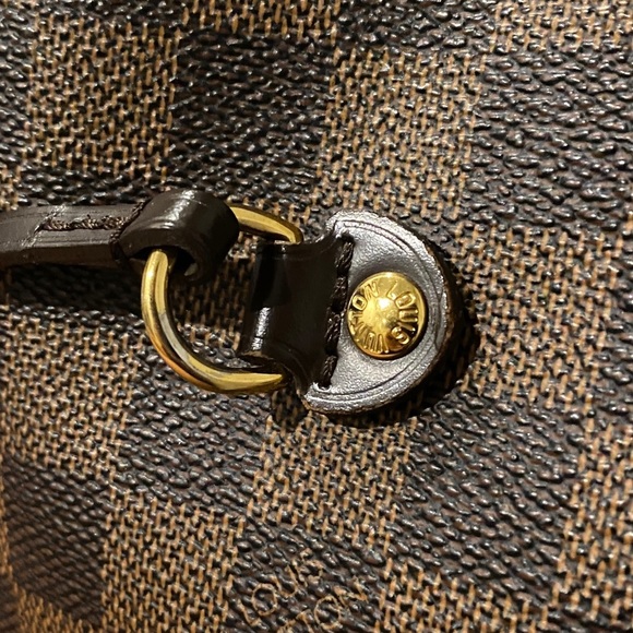 Louis Vuitton Neverfull Damier Ebene MM w/ COA - Picture 8 of 11